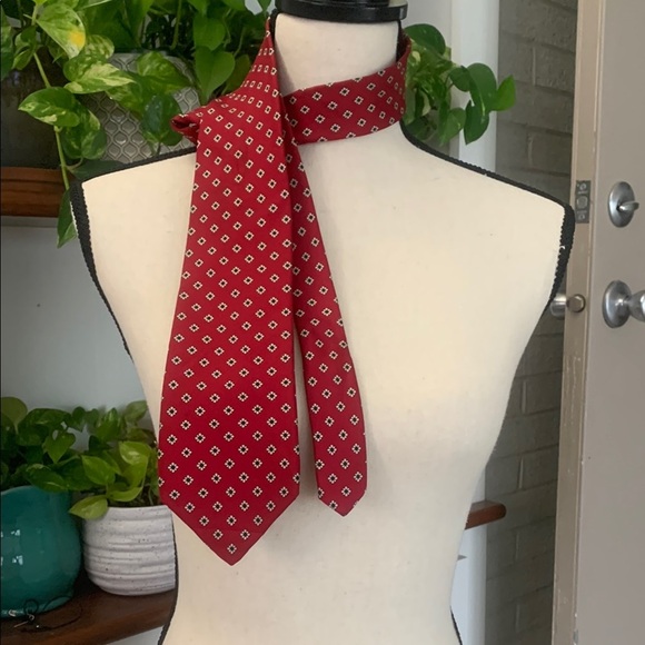 Liberty Vintage 100% Silk Tie Made in USA Red White Blue VGUC 59" - Picture 1 of 9